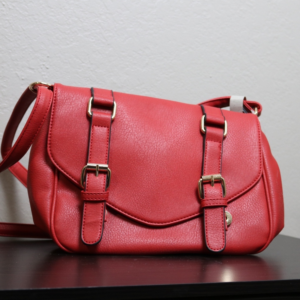 Red Scarlton Handbag